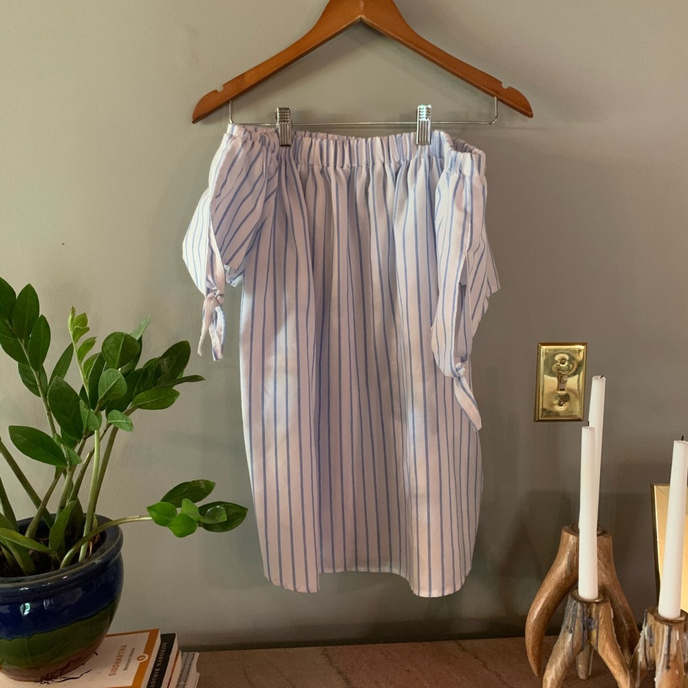 New Directions Off-The-Shoulder Summer Top